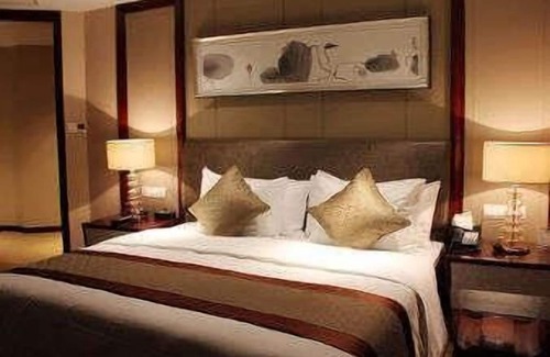 Bengshan Qu Hotel | Howard Johnson Nanshan Plaza Bengbu