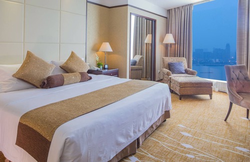Jiang'an District Hotel | Howard Johnson Pearl Plaza Wuhan