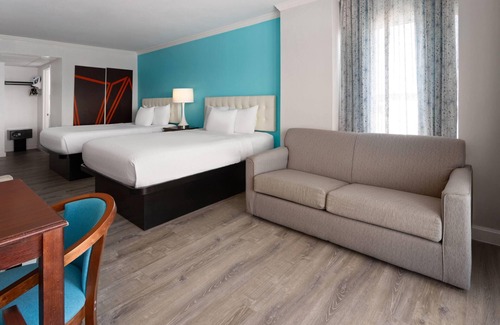 Ocean City Hotel | Howard Johnson Plaza Hotel by Wyndham Ocean City Oceanfront