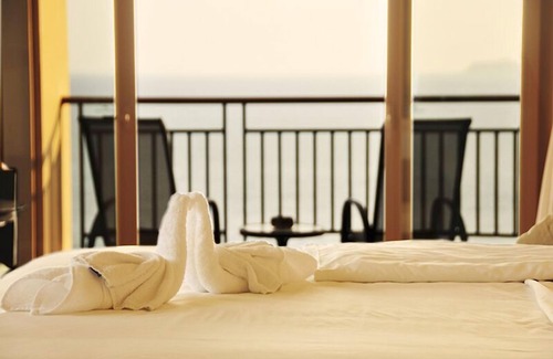 Tianya District Hotel | Howard Johnson Resort Sanya Bay
