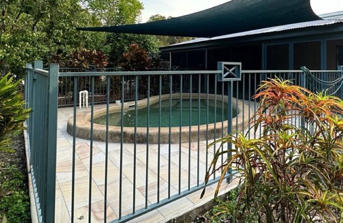 Howard Springs House | Howard Springs Tropical Getaway