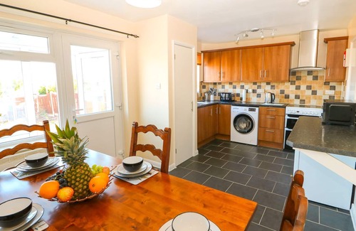East Runton House | HOWARDS HILL WEST, family friendly, with a garden in Cromer