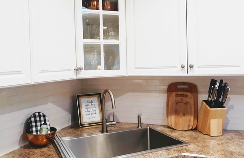 Winston - Salem Cottage | howdy doody