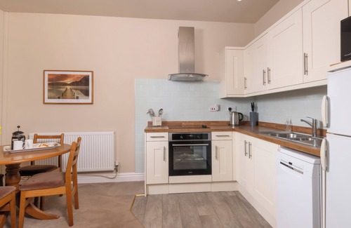 Penrith Cottage | HOWE END, pet friendly, with a garden in Mungrisdale