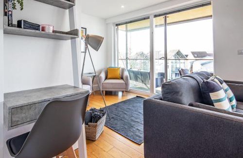 Cirencester House | Howells Mere 27, Crane Lodge