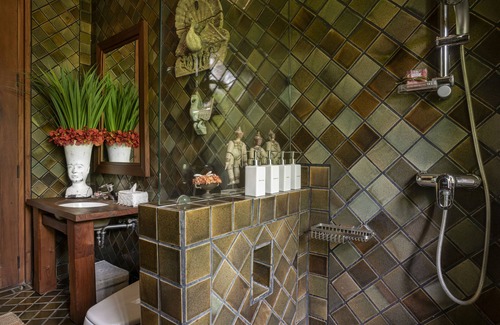 Mae Rim Hotel | Howie's Homestay