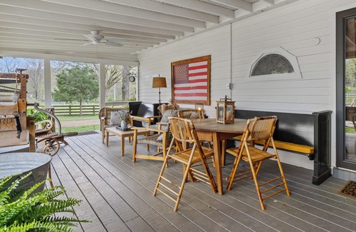 Bellevue House | Hows Manor - Luxury Historic Farmhouse Circa 1840