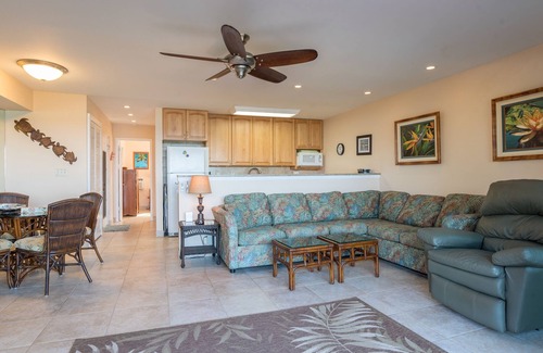 Honokowai Condo | Hoyochi Nikko # 103, 1st Floor Direct Oceanfront Beauty