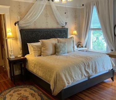Fernandina Beach Bed & Breakfast | Hoyt House Luxury Bed & Breakfast