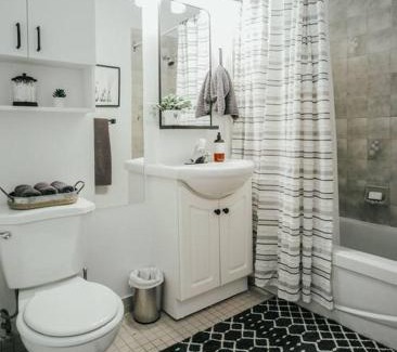 Hochelaga Apartment | HRésidences Modern Montreal Apt on Ontario Street