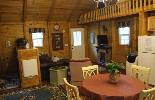 Spencer Cabin | HS-Two bedroom, Cumberland Plateau Retreat (Three + nights $75 OFF)