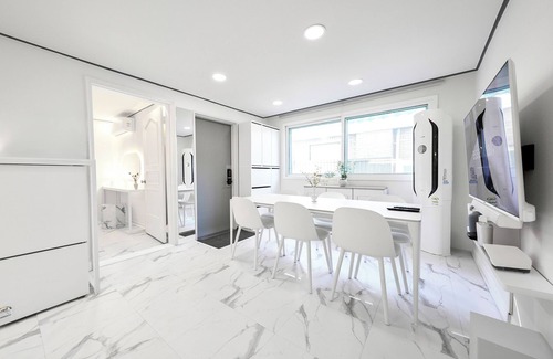 Yongsan-gu House | HTA Tailored Service Home with Wellness club near Seoul STN