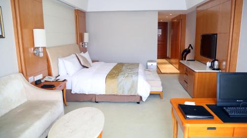 Lianyun District Hotel | Huaguoshan Hotel