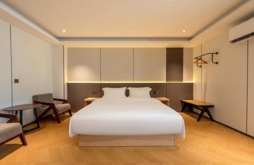 Huadu Hotel | Huahang Hotel - Guangzhou Baiyun International Airport - Free airport shuttle bus