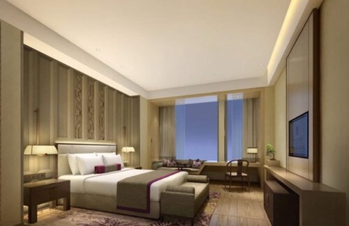 Qiaodong District Hotel | HUALUXE Hotels & Resorts Zhangjiakou, an IHG Hotel