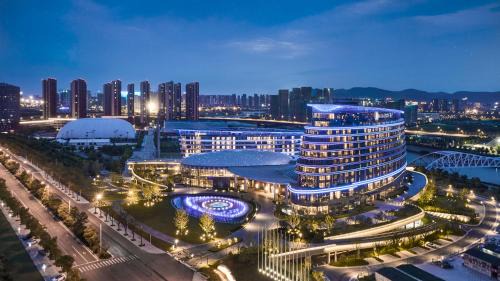 Pukou Hotel | HUALUXE Nanjing Yangtze River