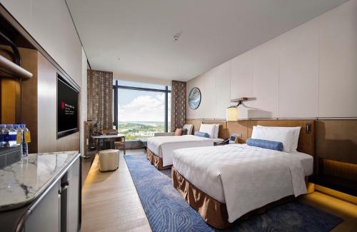Pukou Hotel | HUALUXE Nanjing Yangtze River