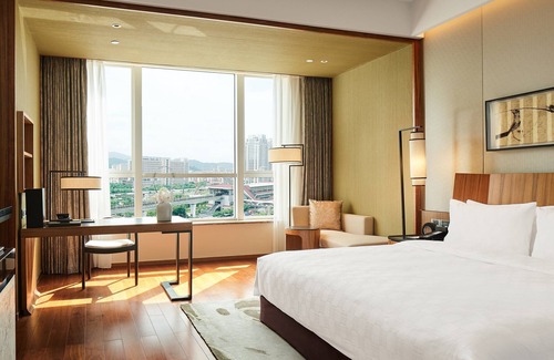 Beilun Hotel | HUALUXE Ningbo Harbor City by IHG