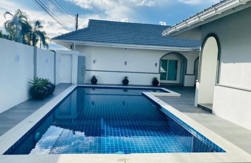 Nong Prue Villa | Huang Su Villa 1 皇宿一号别墅