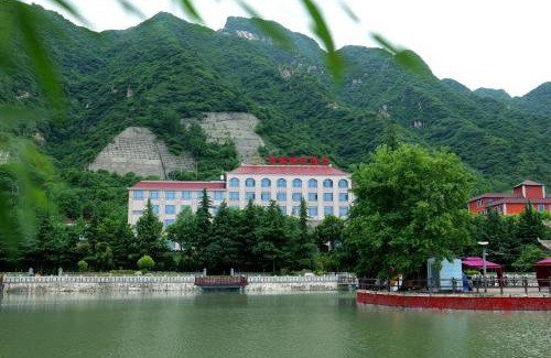 Huayin Hotel | Huashan Xinghe International Hotel