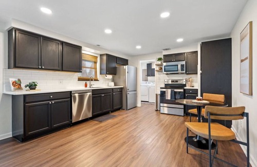 Reynoldsburg House | Huber Homestead: Inviting 3BR, 2BA Ranch Home
