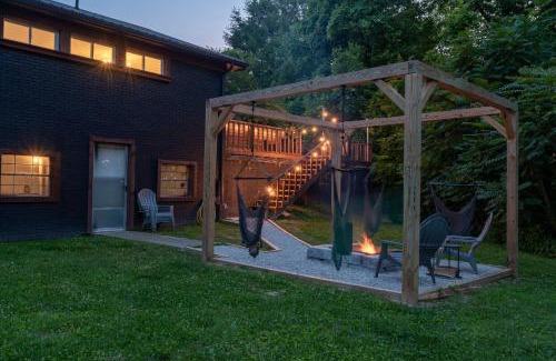 Rogers House | Huckleberry Arch