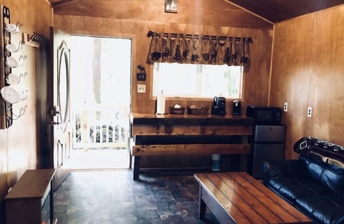 Forks Cabin | Huckleberry Cabin near La Push beaches