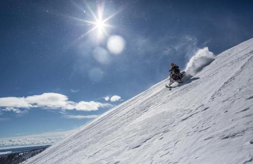 Island Park House | Huckleberry Hollow