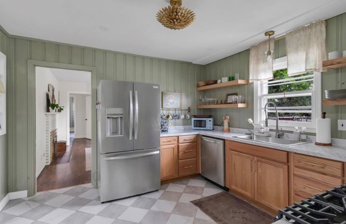 Thompson's Station House | Huckleberry Guest House- Charming 2-bed cottage on serene Thompsons Station farm