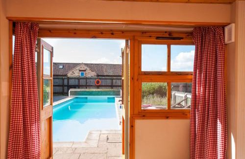 Upton Cheyney House | Hudson house