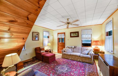Chestertown House | Hudson Riverside Cottage