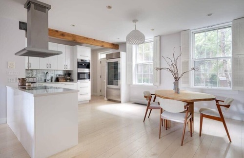 Tribeca House | Hudson Terrace by Rove Travel | Chic Tribeca TH