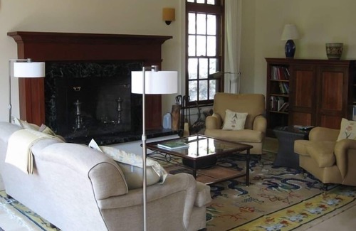 Philipstown House | Hudson Valley Carriage House - Private Pearl