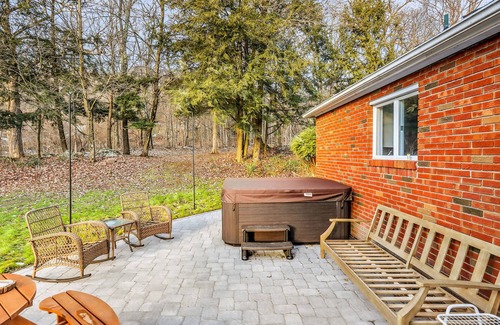 Marlboro House | Hudson Valley Hilltop Escape w/Hot Tub, 5private acres, near wine trail, orchard