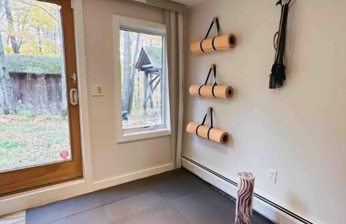 Clinton Corners Cabin | Hudson Valley Nature Retreat 7 Acres/Pool/Sauna