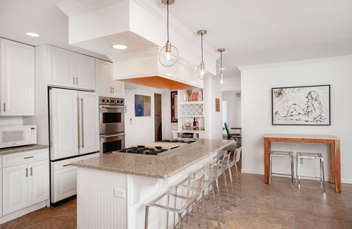 Town of East Fishkill House | Hudson Valley Retreat | Hot Tub, Pool & Gym