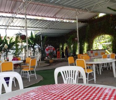 Laredo Hotel | HUERTA BLANCA CONACHE