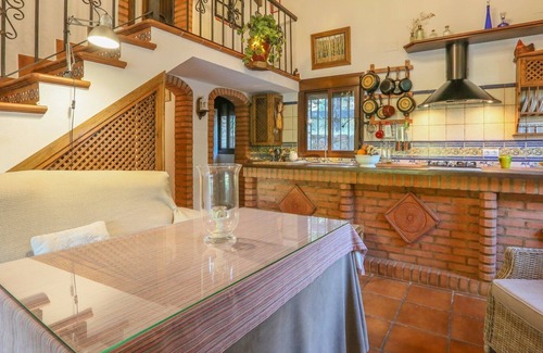 Los Marines Villa | Huerto Los Castaños Los Marines by Ruralidays
