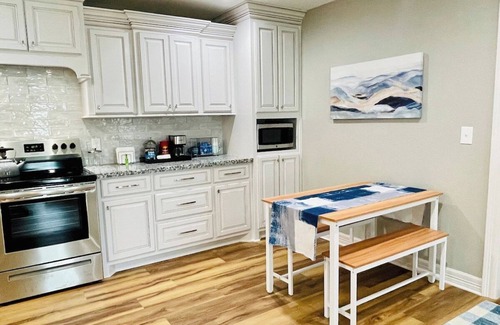 Nederland House | Hues of Blue 2BR 2BA Home on Quiet Street