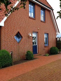Bunde House | Huesli am Dollart