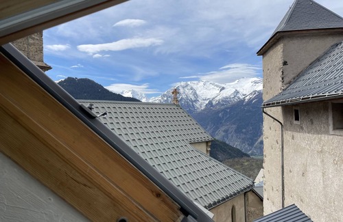 Huez-en-Oisans Ski Chalet | Huez - 6 personnes - 250m des pistes