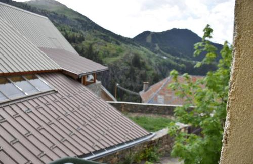 Huez-en-Oisans Apartment | Huez village beautiful apartment