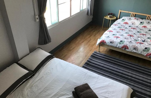 Wieng House | Hug House