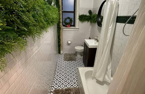 Park Slope Apartment | Huge 2 bedroom apartment next Prospect Park/Barclays center