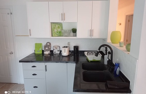 Cote-Saint-Paul Apartment | Huge 2-level house- NEGOTIABLE- 5-Comfortable-10 minutes from Jolicoeur metro station