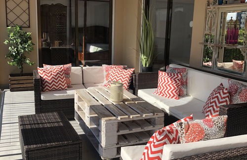 Germasogeia Apartment | Huge 225 sqm luxury apartment by the sea with pool & balcony