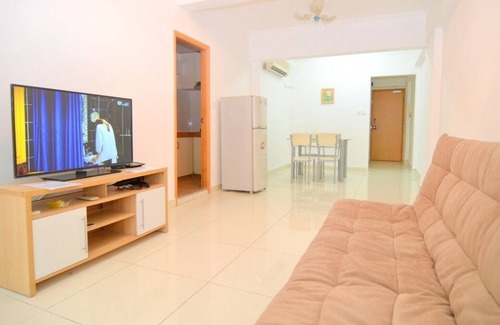 Jordan Apartment | Huge 3 bedroom apt on Nathan Rd -KD