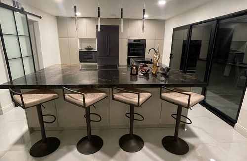 Mission Viejo House | Huge 4 Bedroom Luxury Villa With Pool and Jacuzzi
