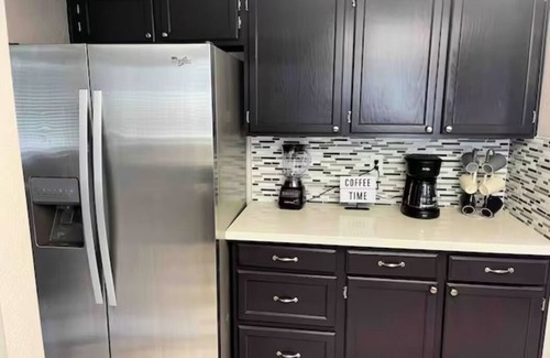 Green Valley House | Huge 5 Bedroom w/Pool close to strip