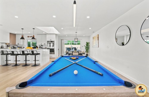 Del Cerro House | Huge 7BR Estate w/Pool, Guest House & Game Room!